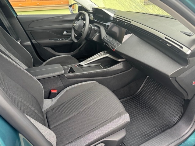 Peugot 308 SW, automat, 1. maj, kombi, záruka, skvělý stav - 15