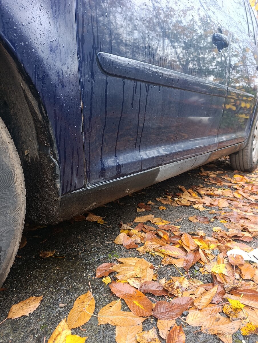 Touran 2.0 azv 100kw ND - 15