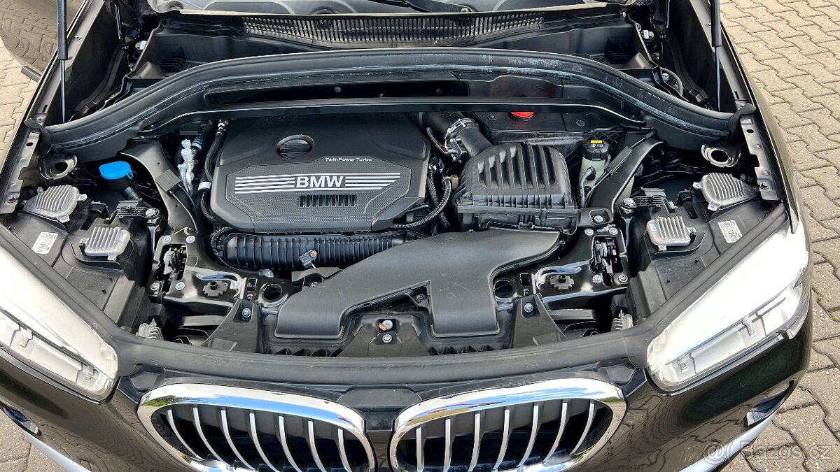 BMW X1, 2.0i sDrive, benzín, 141kw, 2019, Servis BMW - 15