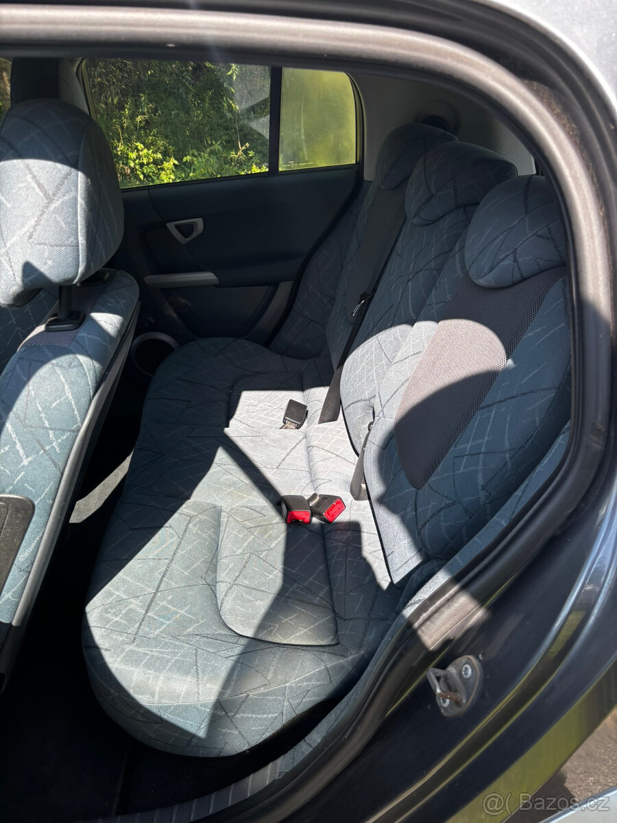 Smart ForFour 1.3i 70kW, RV 2004, Klima, Nová STK - 15