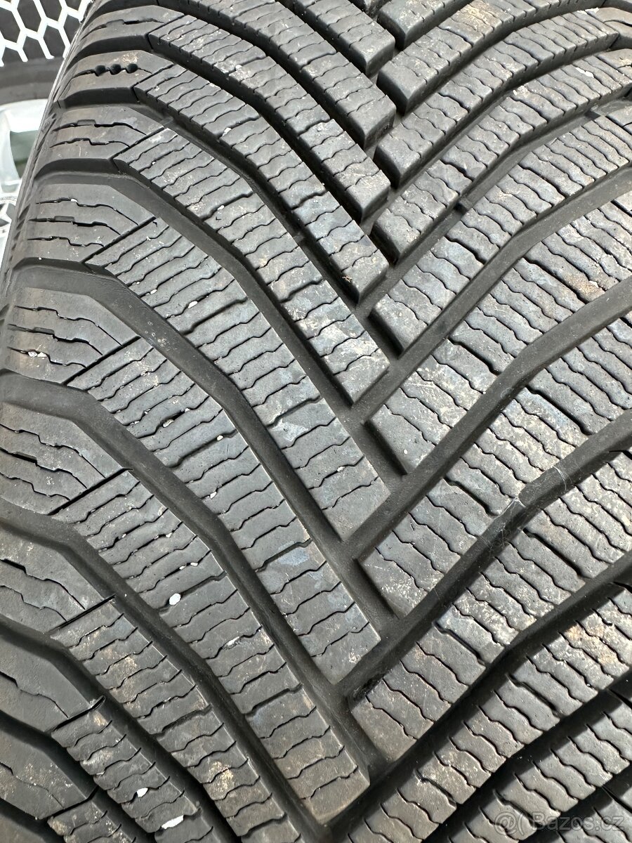 Mercedes GLA/GLB ZIMNÍ SADA 215/65 R17 MICHELIN - 15