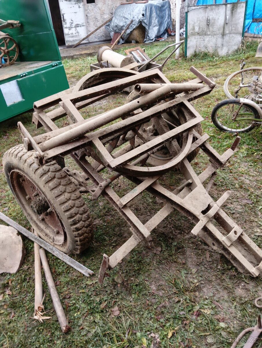 Staré zemědělské stroje - 15