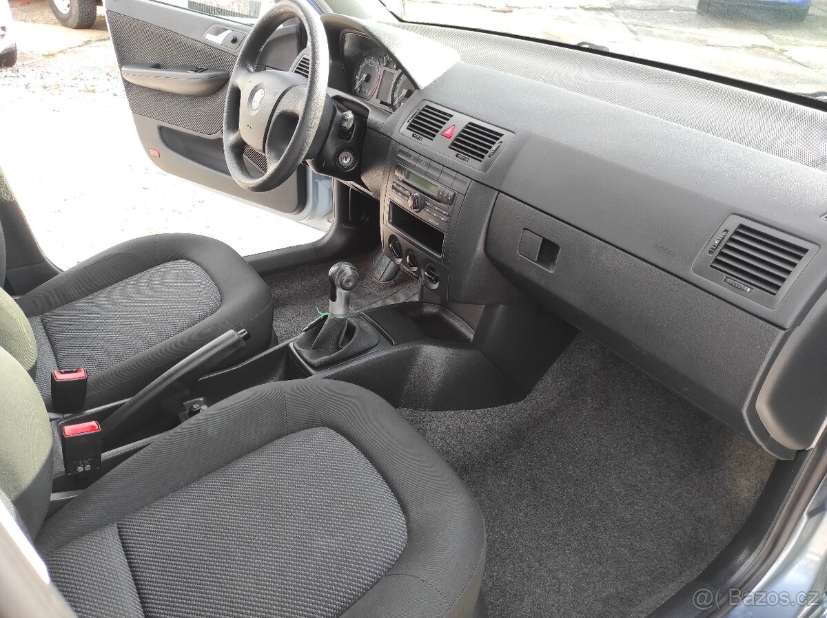 ŠKODA FABIA 1 1.4i KLIMATIZACE - 15