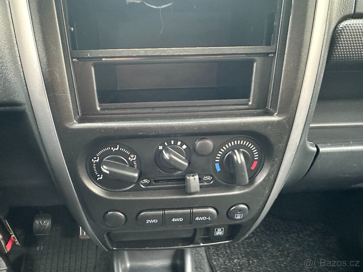 Suzuki Jimny 1.3 63kW 2015 134945km 4x4 - 15