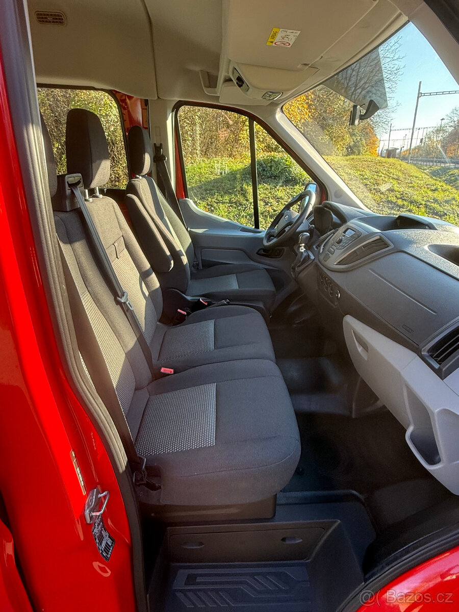 Ford Transit 2.2 TDCI rok 2016 9 Míst 158.266 km STK:10/27 - 15