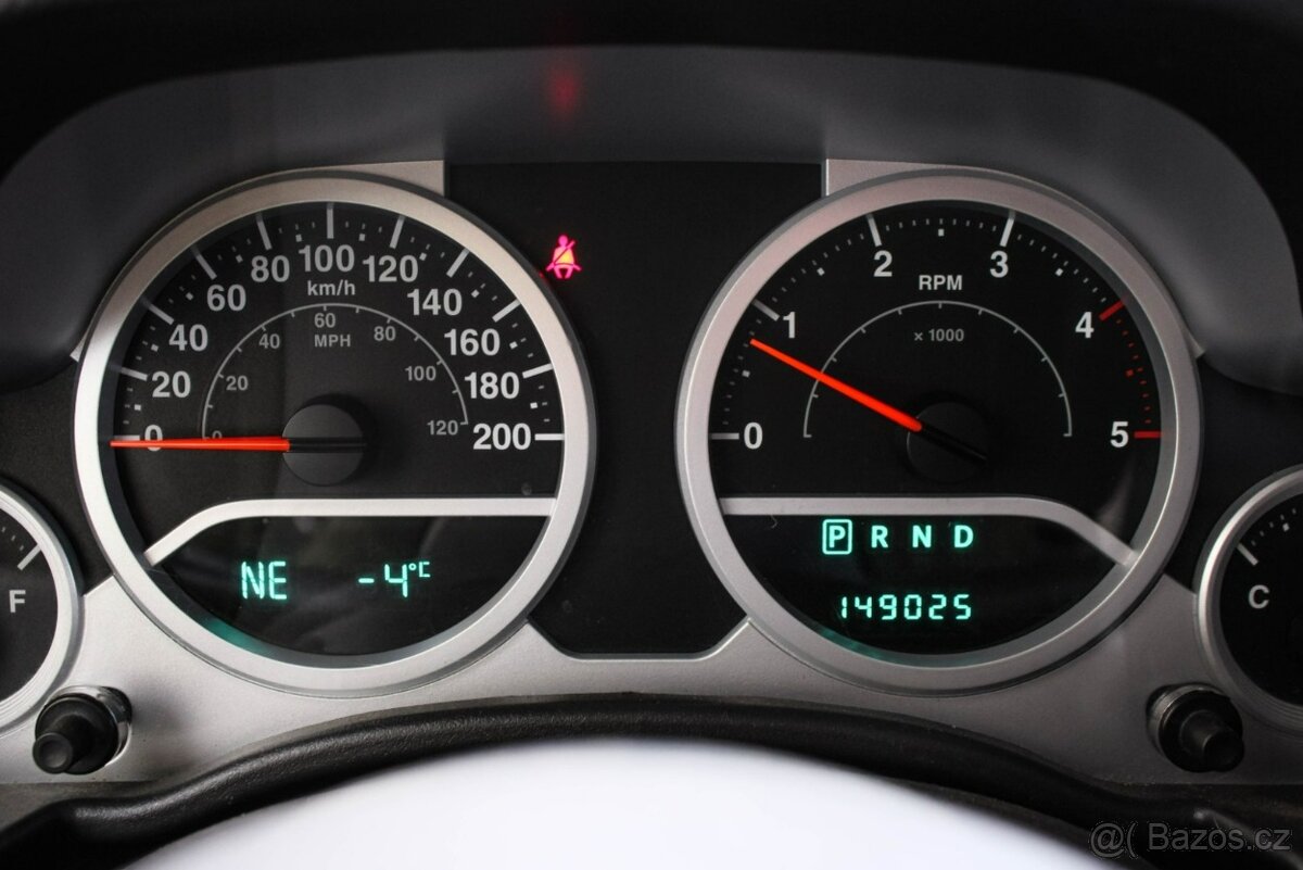 Jeep Wrangler 2.8 CRD Sport A/T - 15