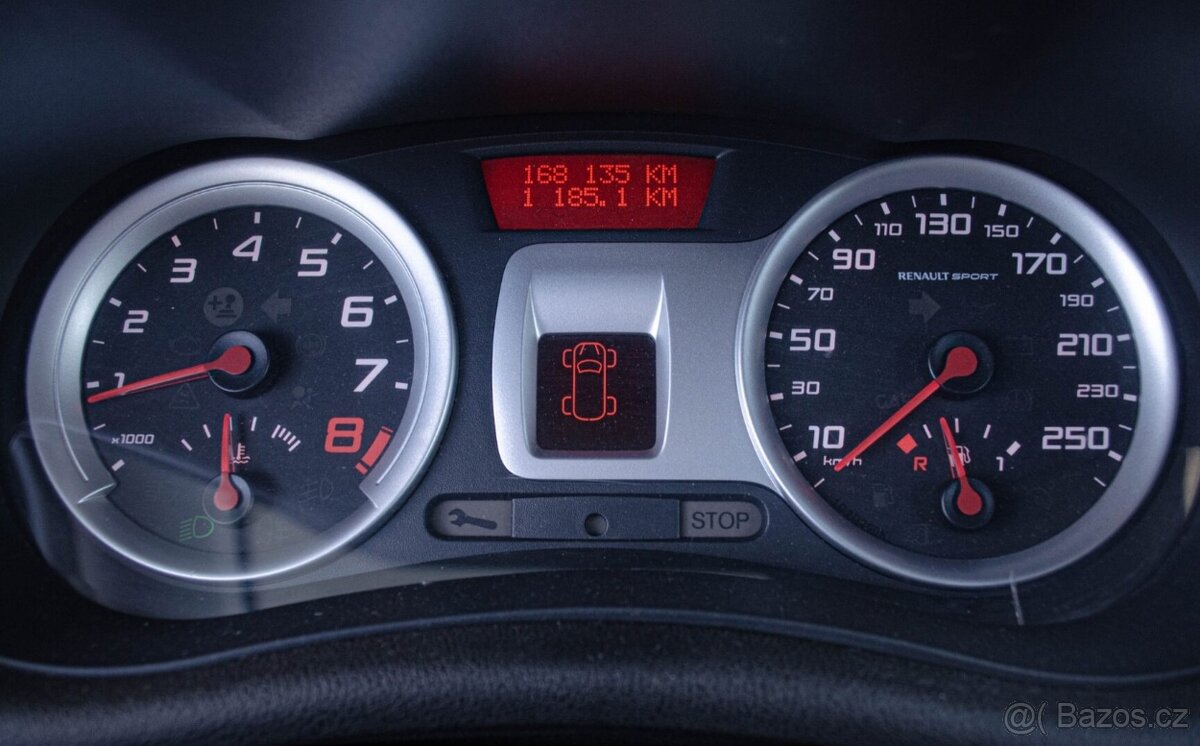 Renault Clio RS 2.0i 16V - 15