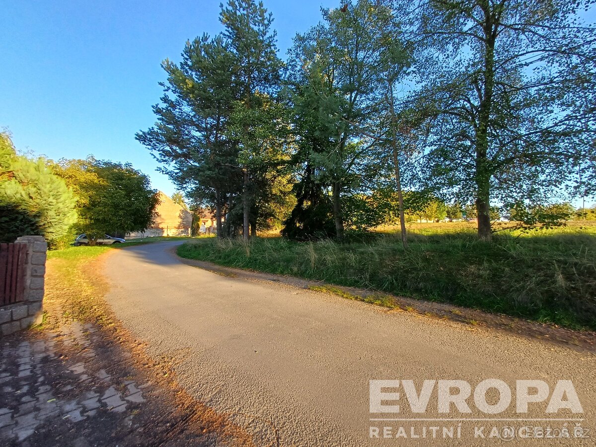 NABÍDKA pozemku v obci Okrouhlo, okres Praha-západ - 15