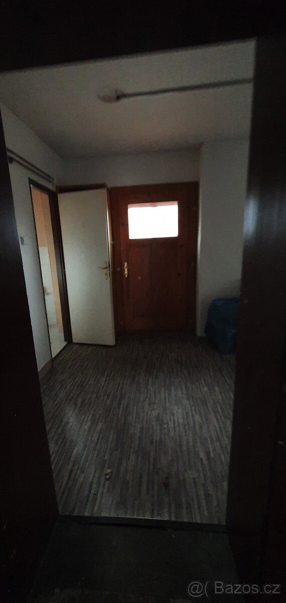 Prodám rodinný dům - 15