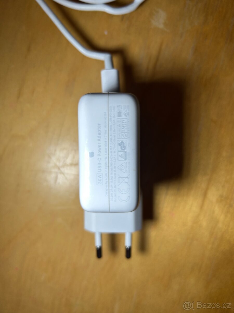 Macbook air M1 2020 256GB,8GB - 15