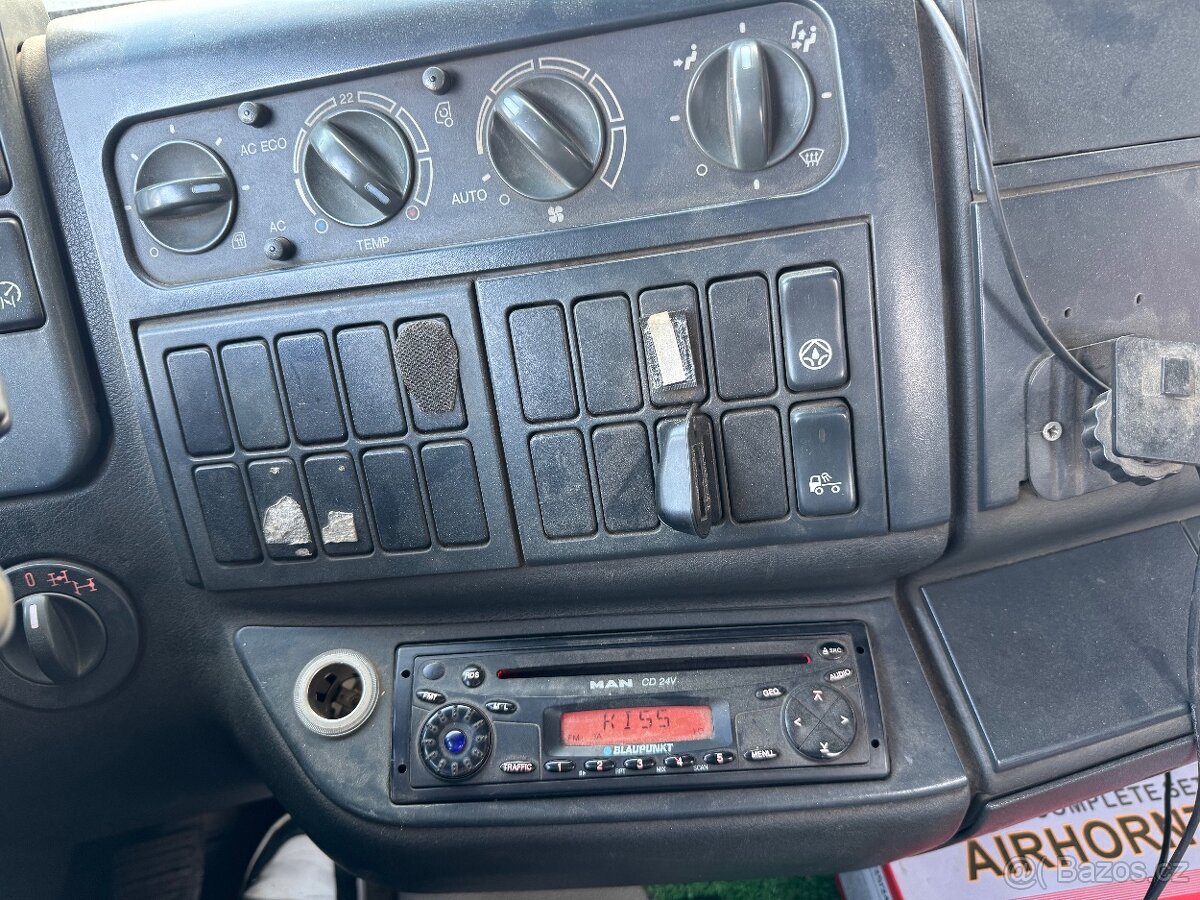 Man tga nosic kontejneru - 15