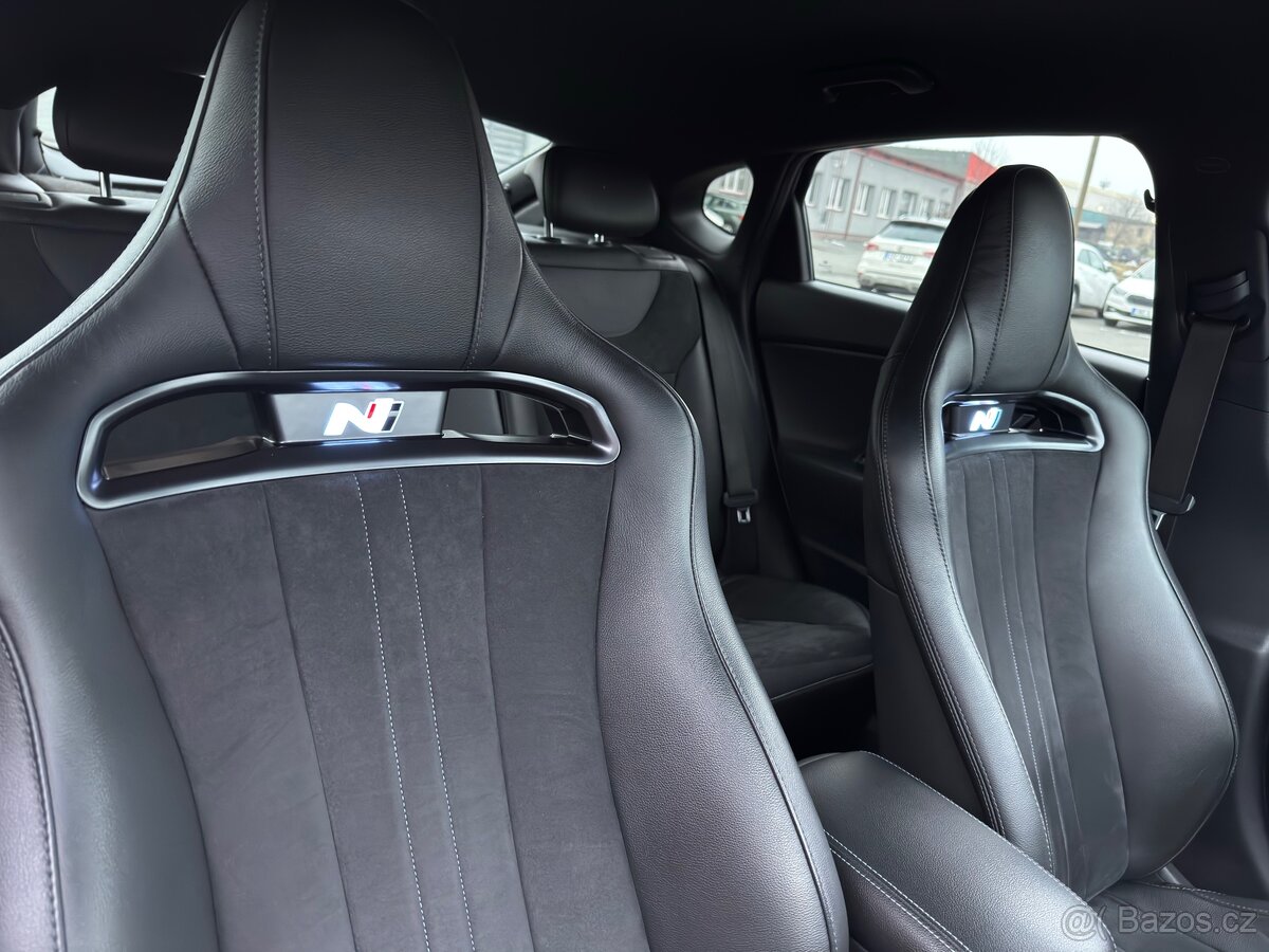 Hyundai i30N Performance Fastback 206kw/ V ZÁRUCE - 15