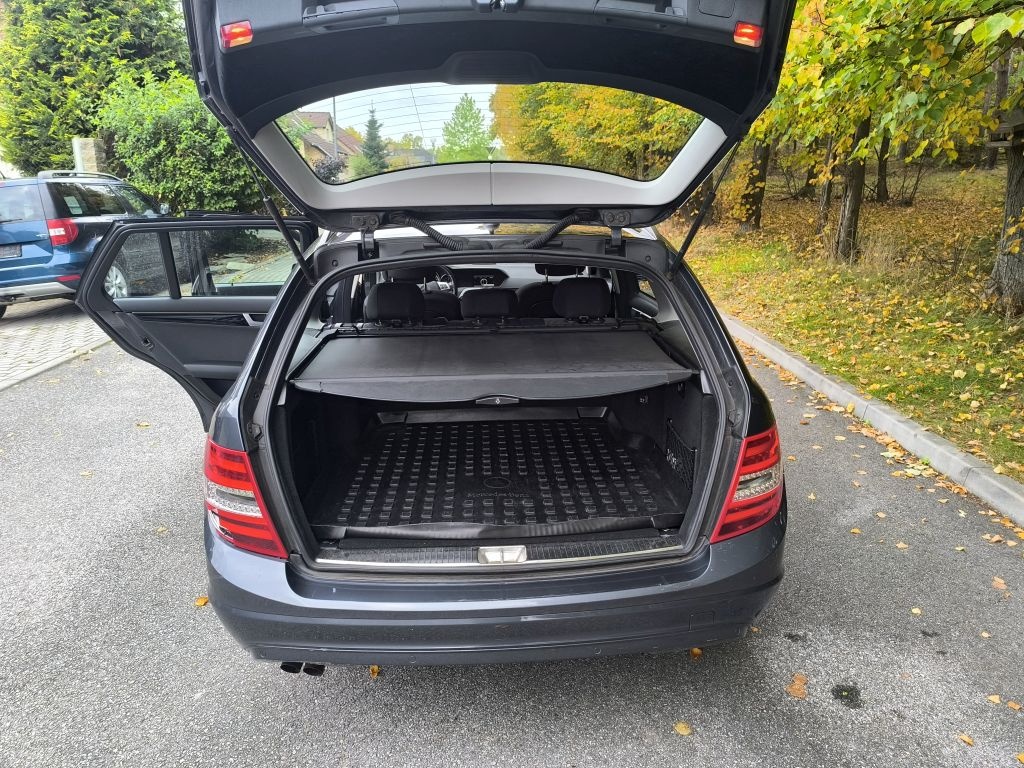 Mercedes-Benz Třídy C200, 2.2 CDi ,Xenon,navi - 15
