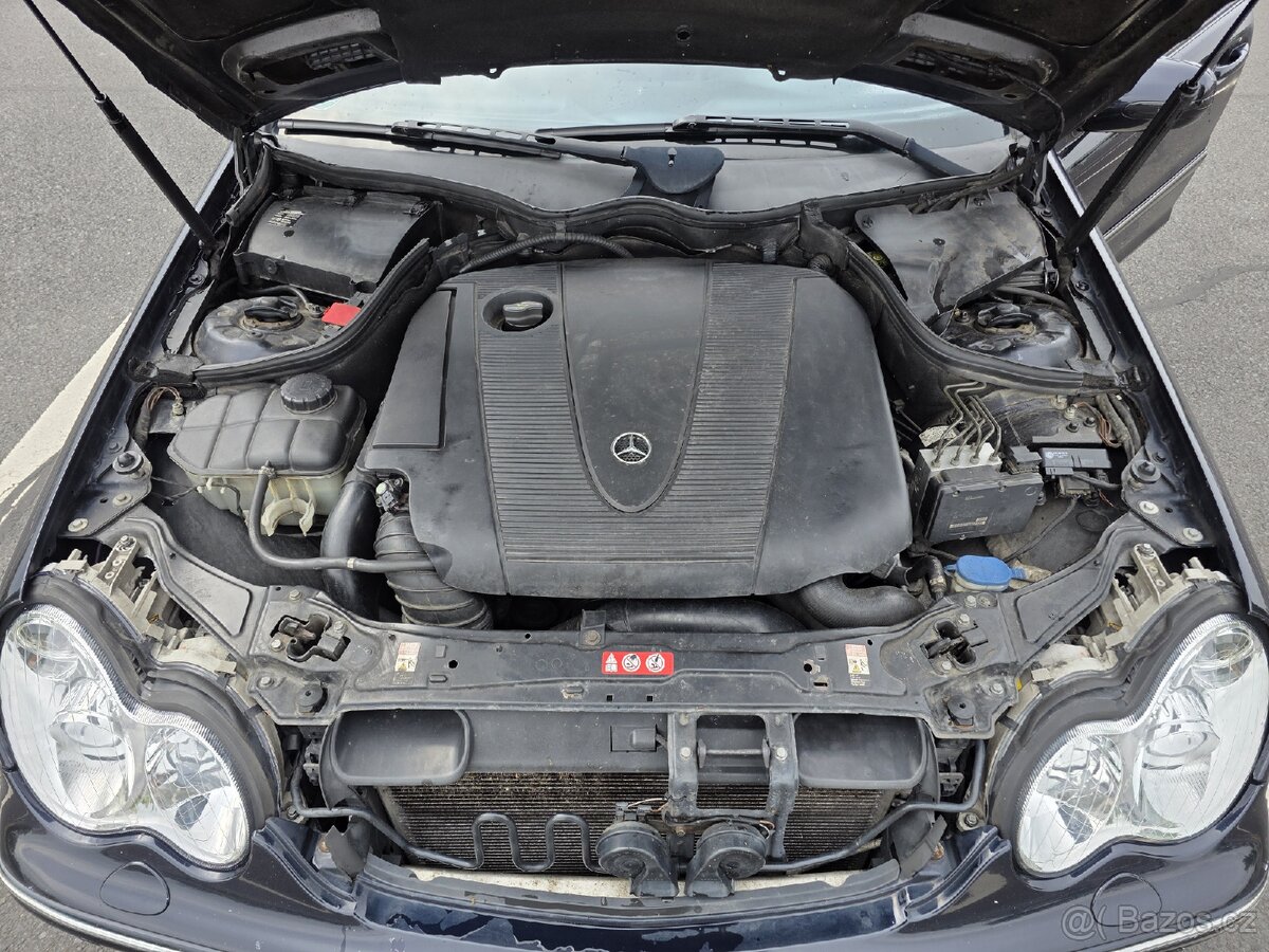 Mercedes-Benz C 220 CDI - 15