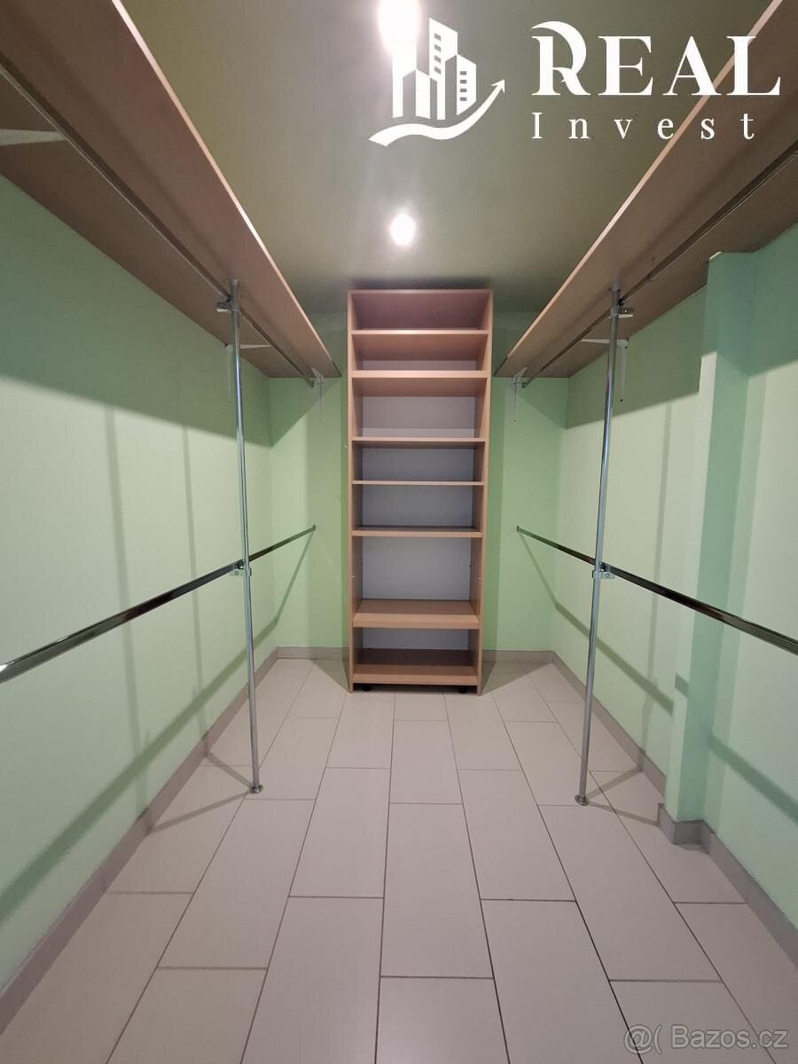 Prodej, rodinný dům 4+1, 524 m2, Skršín - 15