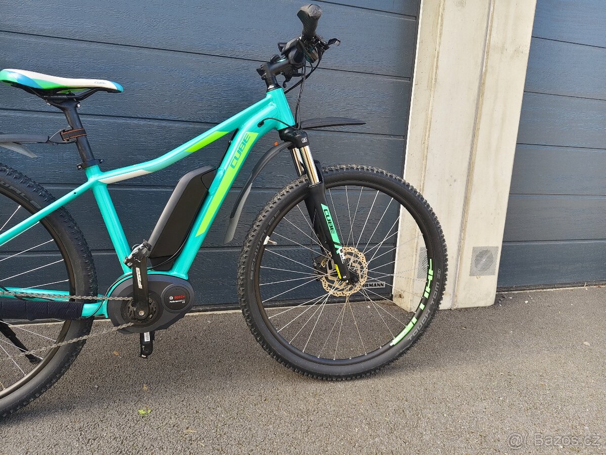 Dámské elektrokolo Cube Access One - 15