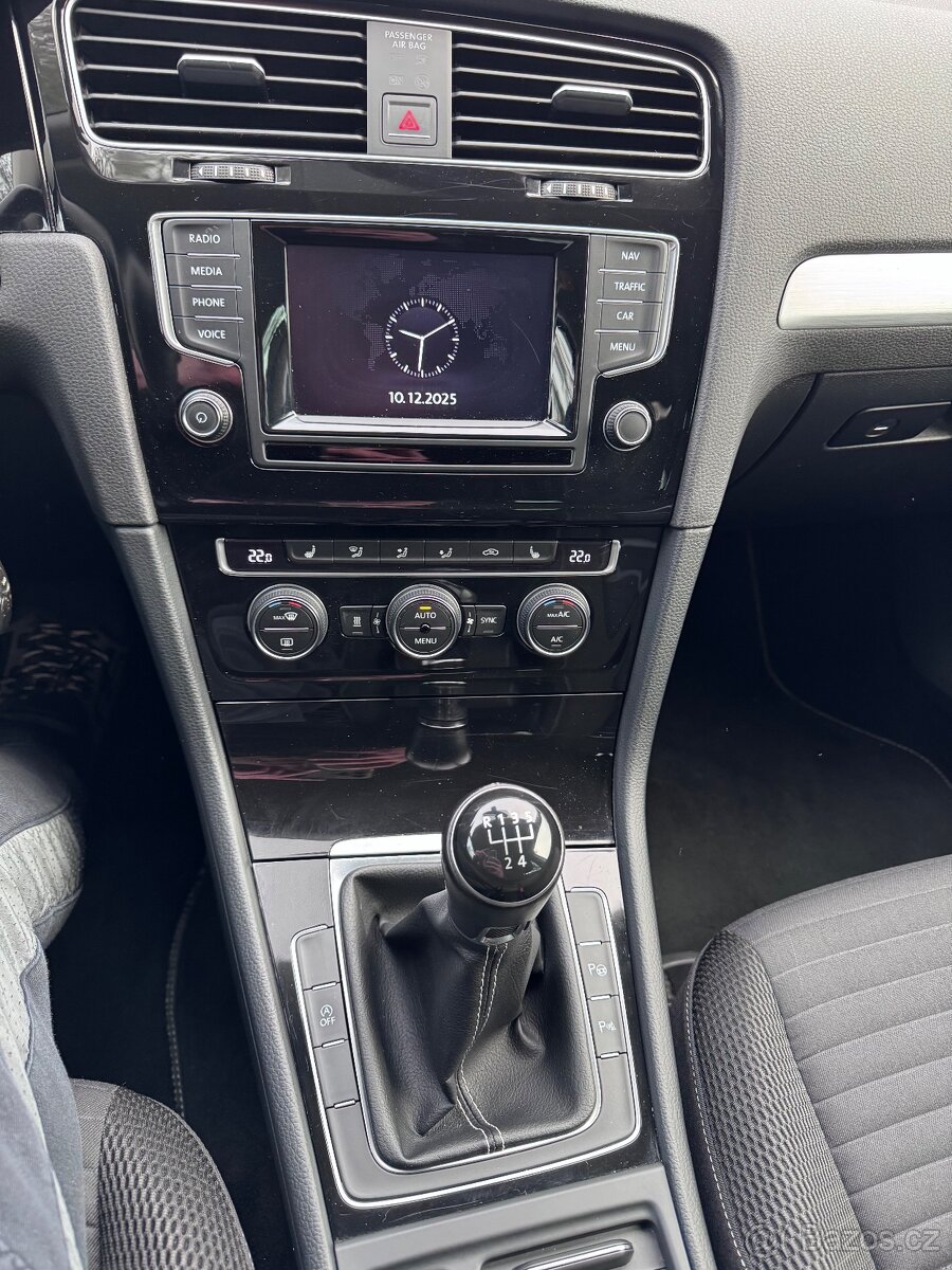 VW GOLF 7 COMBI 1.6 TDI 81kW CUP WEBASTO - 15