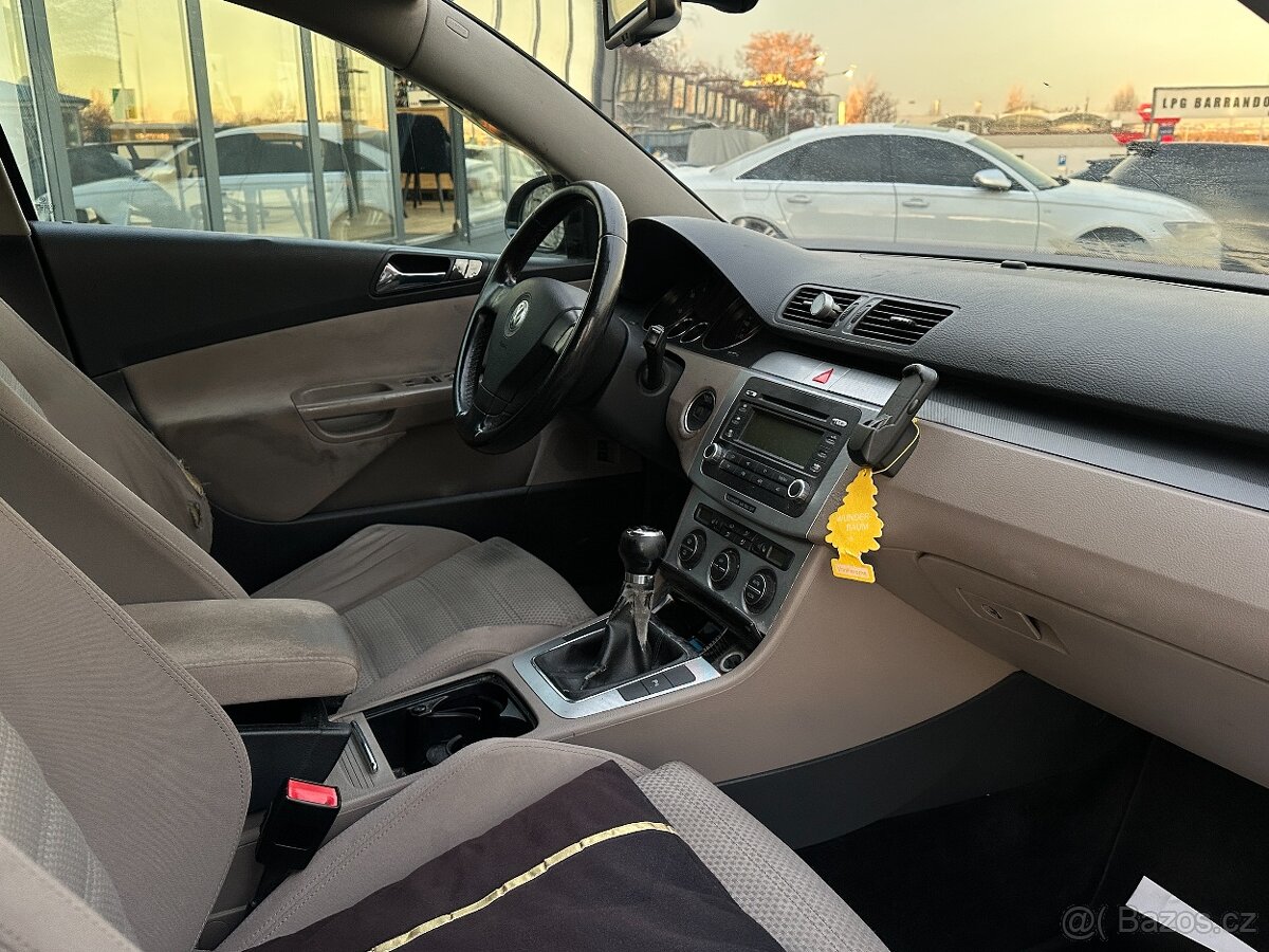 Volkswagen Passat 2005 - 15