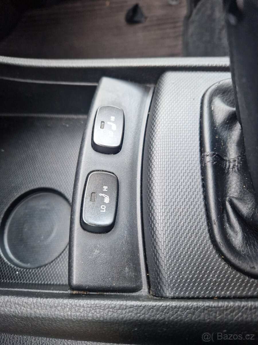 SsangYong Korando 2.0 XDi - 2012 4x4 závěs 2t - 15