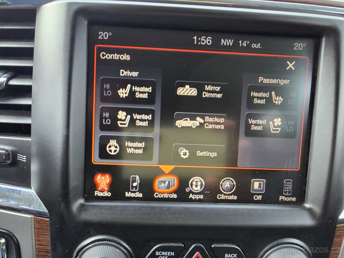 Dodge Ram, 1500 4x4 Laramie 5,7 Hemi NEBOURANÉ - 15