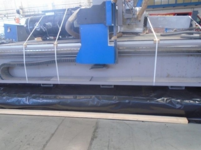 Použité portálové nestingové 3-osé CNC centrum - 15