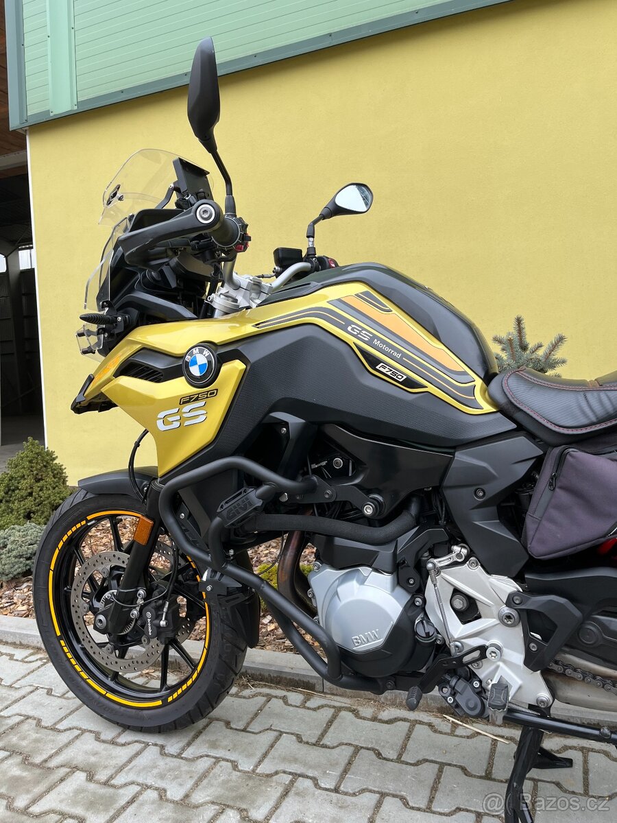 BMW F 750 GS - 15