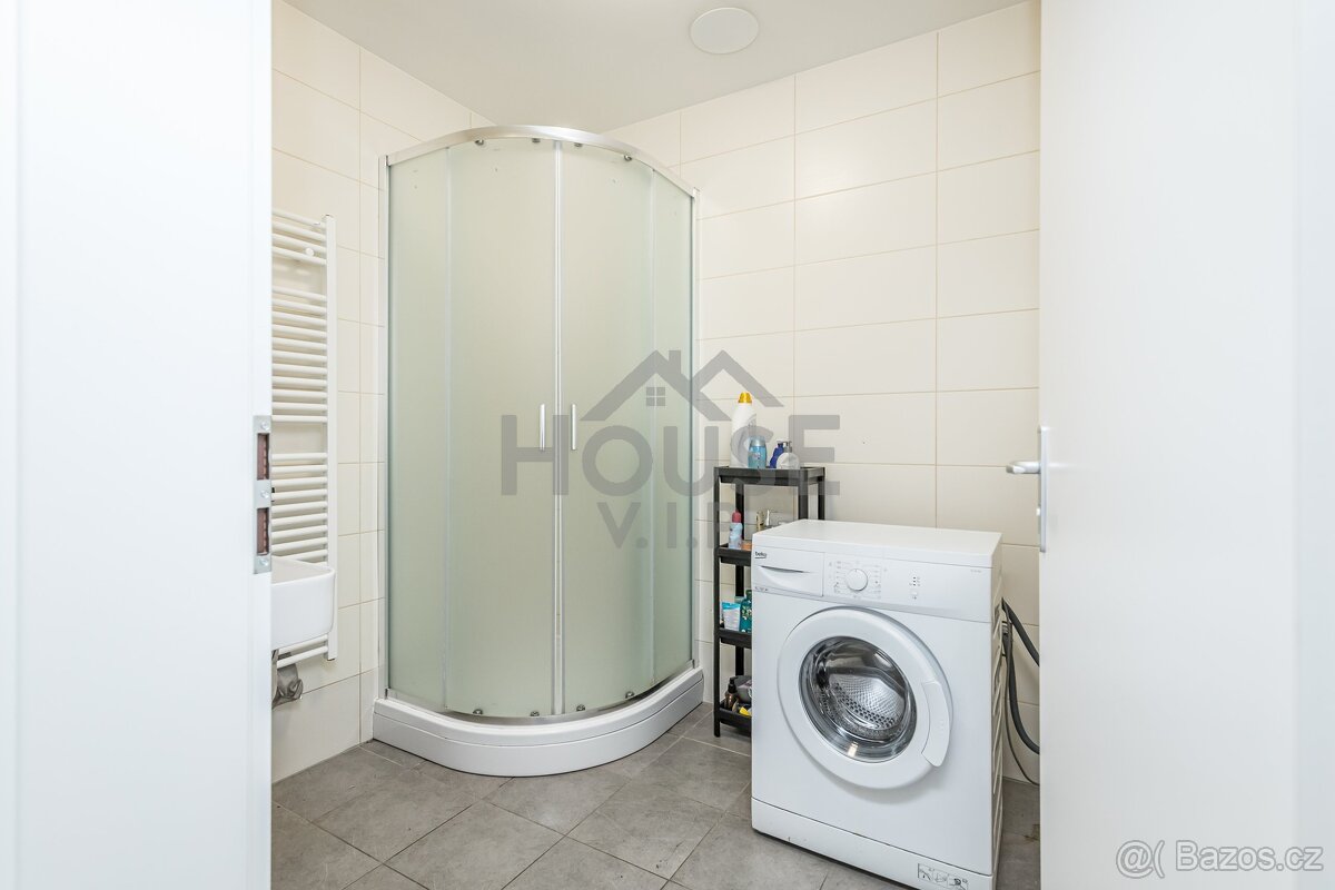 Prodej nemovitosti pro ubytování 550 m², pozemek 1.679 m2, T - 15