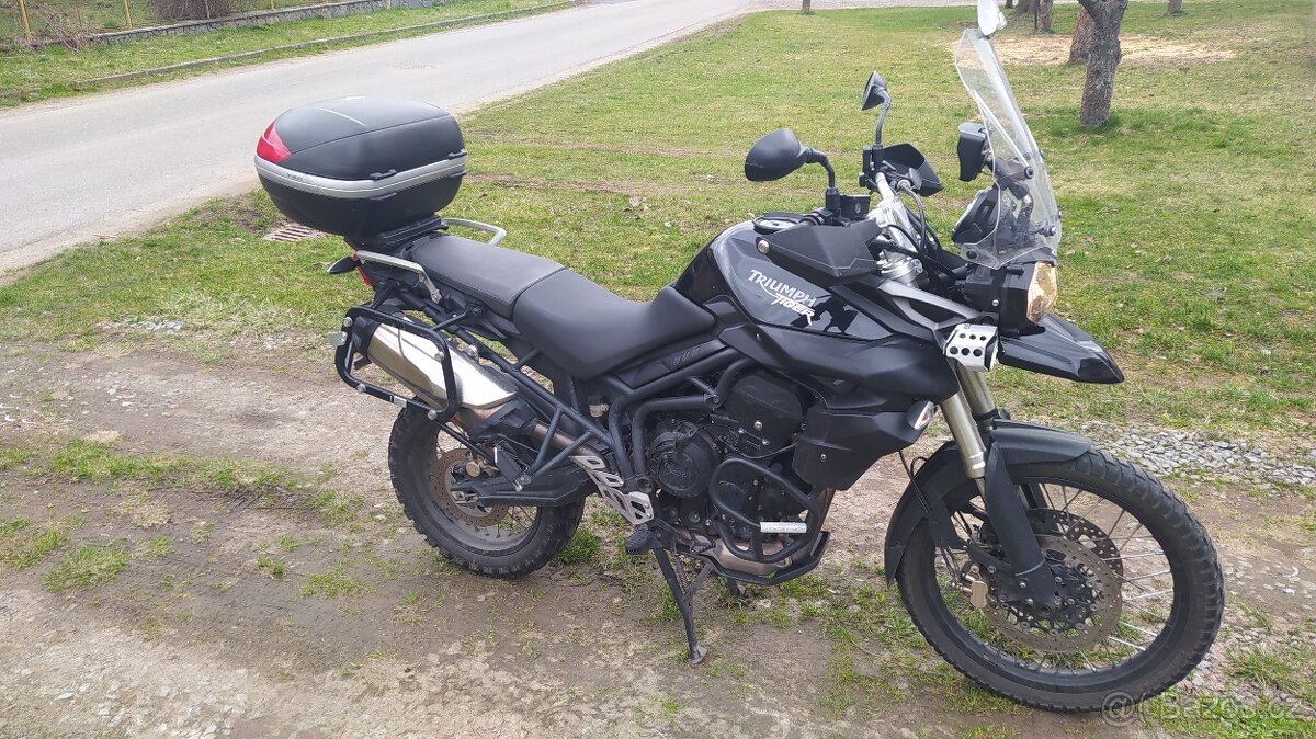 Triumph Tiger 800 XC, r.v.2011 - 15