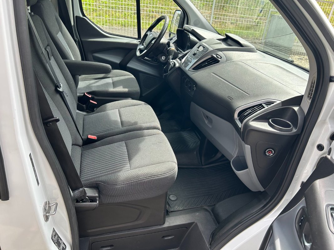 Ford Transit Custom 2.0 TDCI 2016 9 míst - 15
