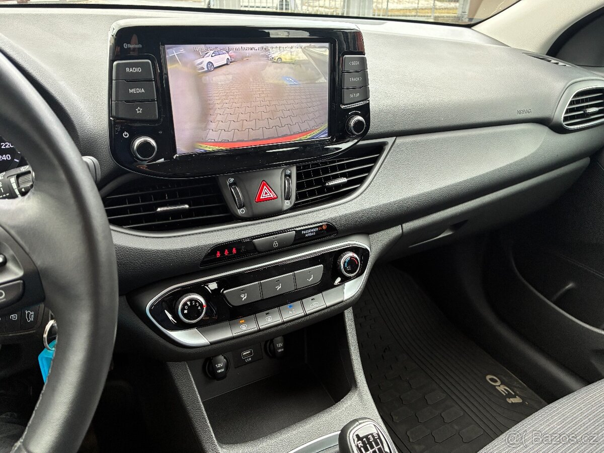 Hyundai i30 WG 1.5DPi 81kW "REZERVACE" - 15