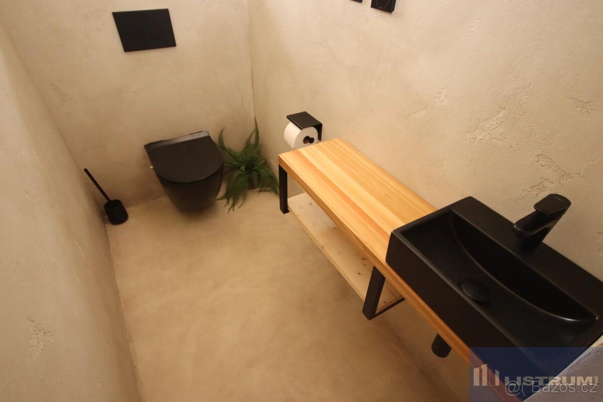 Pasivní RD 5+1 v obci Rožnov p. Radhoštěm - 15