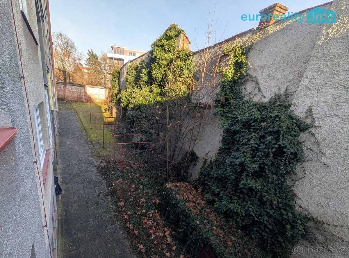 Prodej, byt 2+1, Strakonice, ul. Sokolovská - 15