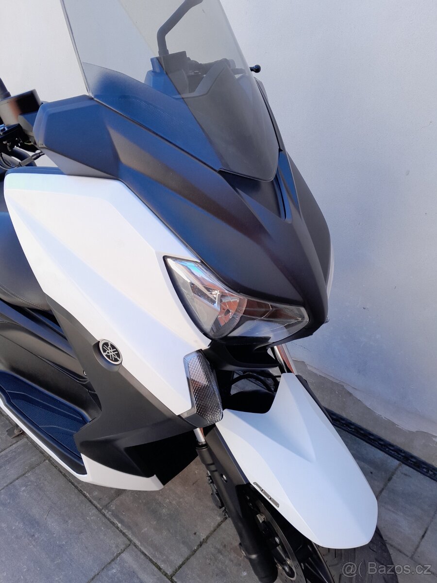 Yamaha Xmax 400, 2015, 23tis.km, ZIMNÍ CENA - 15