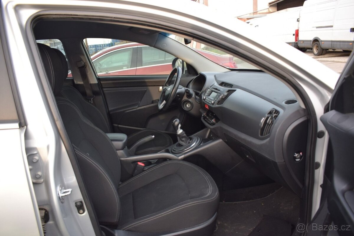 Kia Sportage 2.0CRDi/4X4/MANUÁL/ČR/ČTĚTE/ - 15