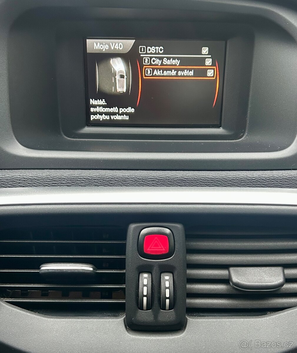 VOLVO V40 1.6T2 BENZIN-Bi XENON-COCKPIT-PDC-SERVISKA - 15