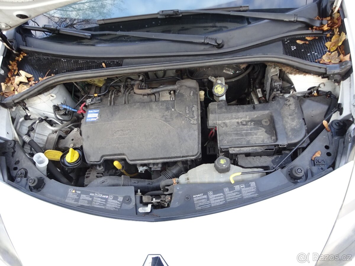 Renault Clio 1.2i r.v.2012 (55 kw) stk:7/2027 - 15