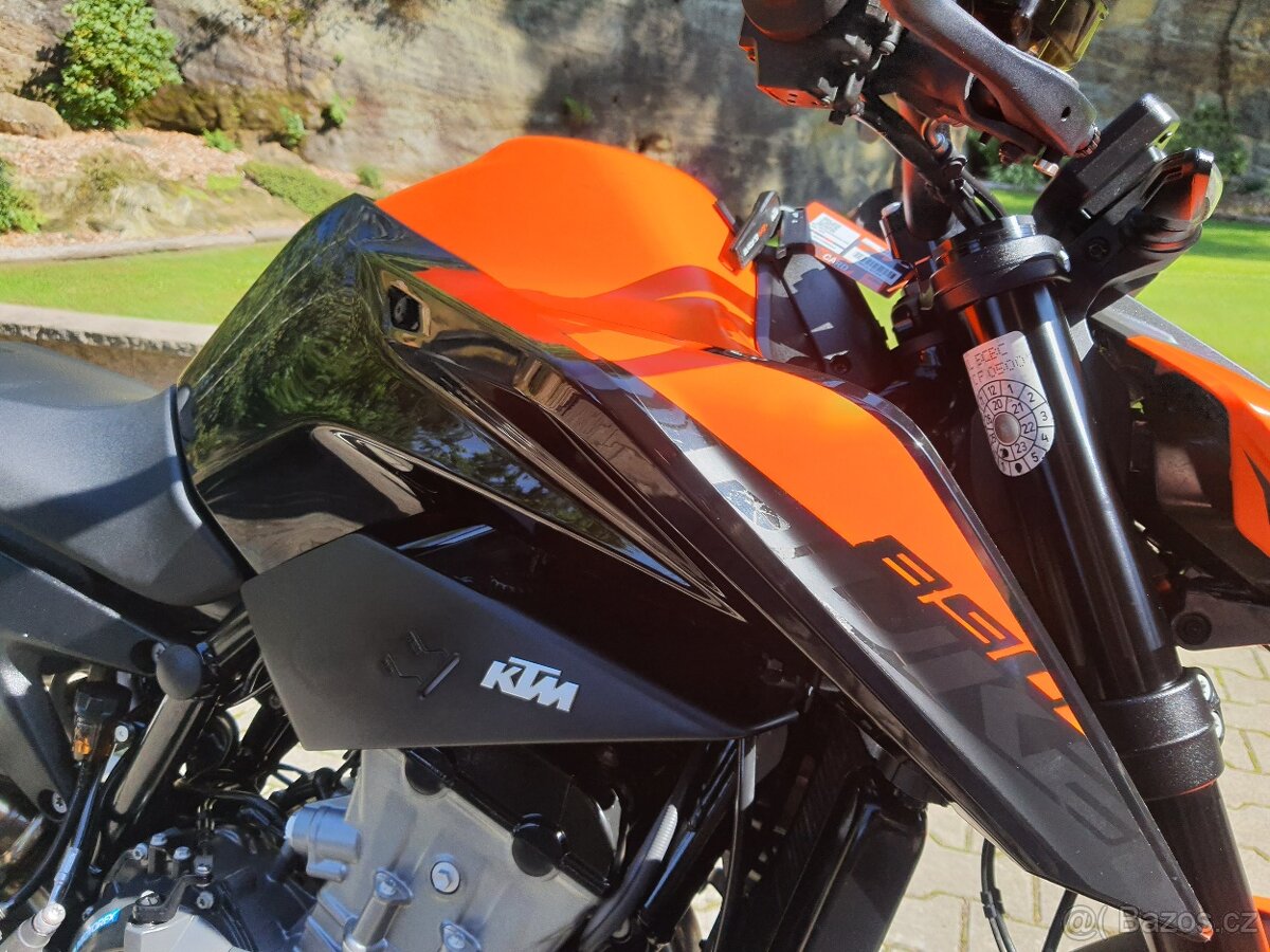 KTM 890 Duke - SUPER STAV - 175 000 KČ - 15
