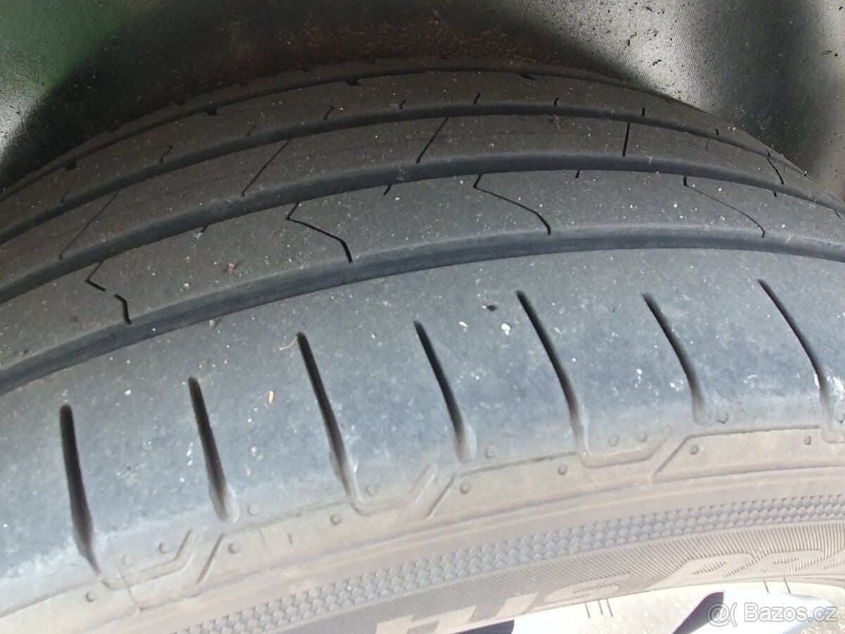 VW T5 Multivan Startline 2,0 TDI CR 103 kW NEHAVAROVANÉ - 15