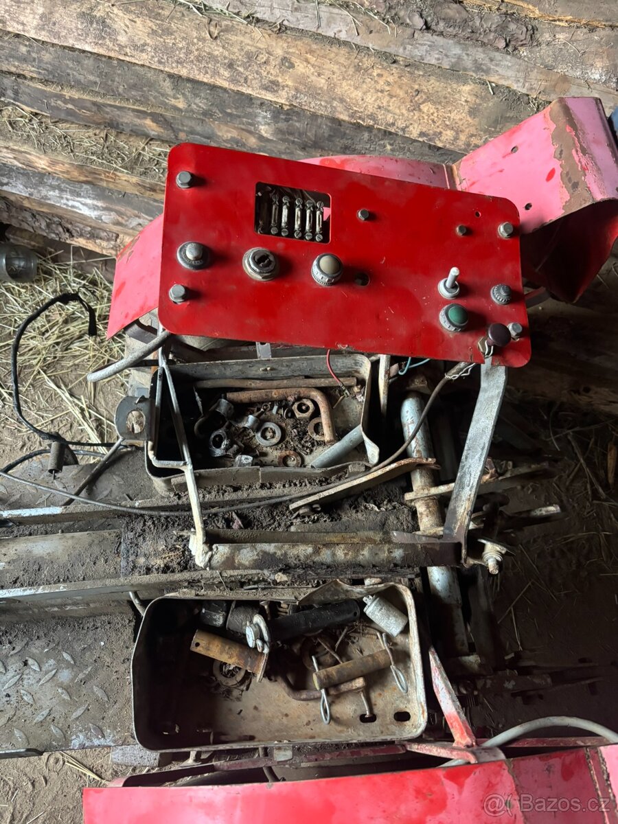 Malotraktory MT8 a TZ4K14, TK14 - 15