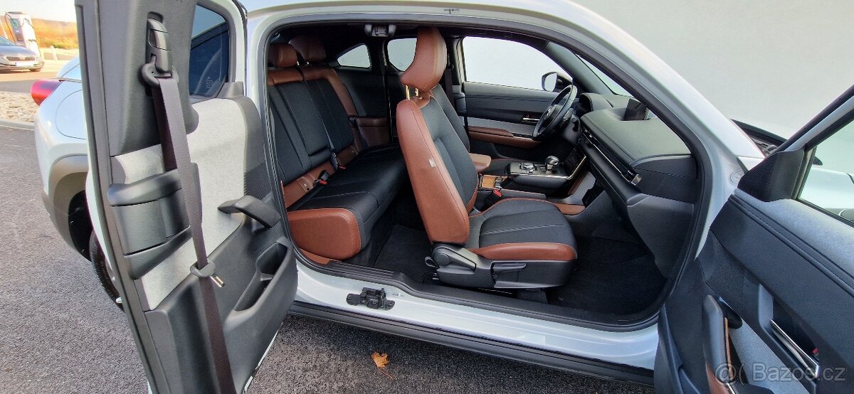 Mazda MX 30 E-Skyactiv GT Plus Luxury Vintage - 15