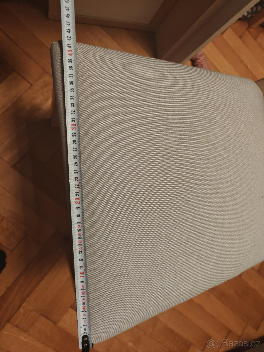 Jídelní rozkládacé stůl a 8 židlí - 15