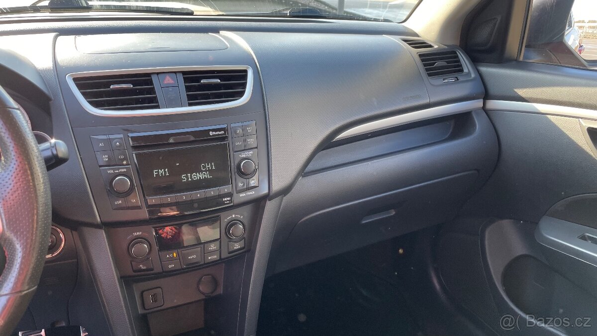 SUZUKI SWIFT 1.6i SPORT - 15