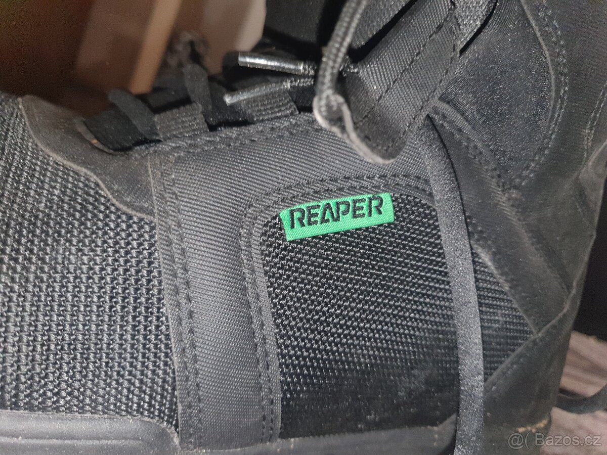 Snowboard s vázáním a botama - 15