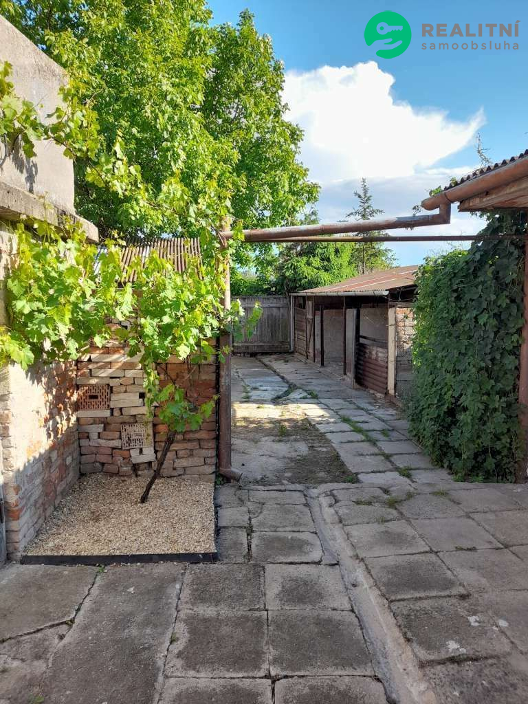 Rodiný dům v Hrušovanech n/J - 15