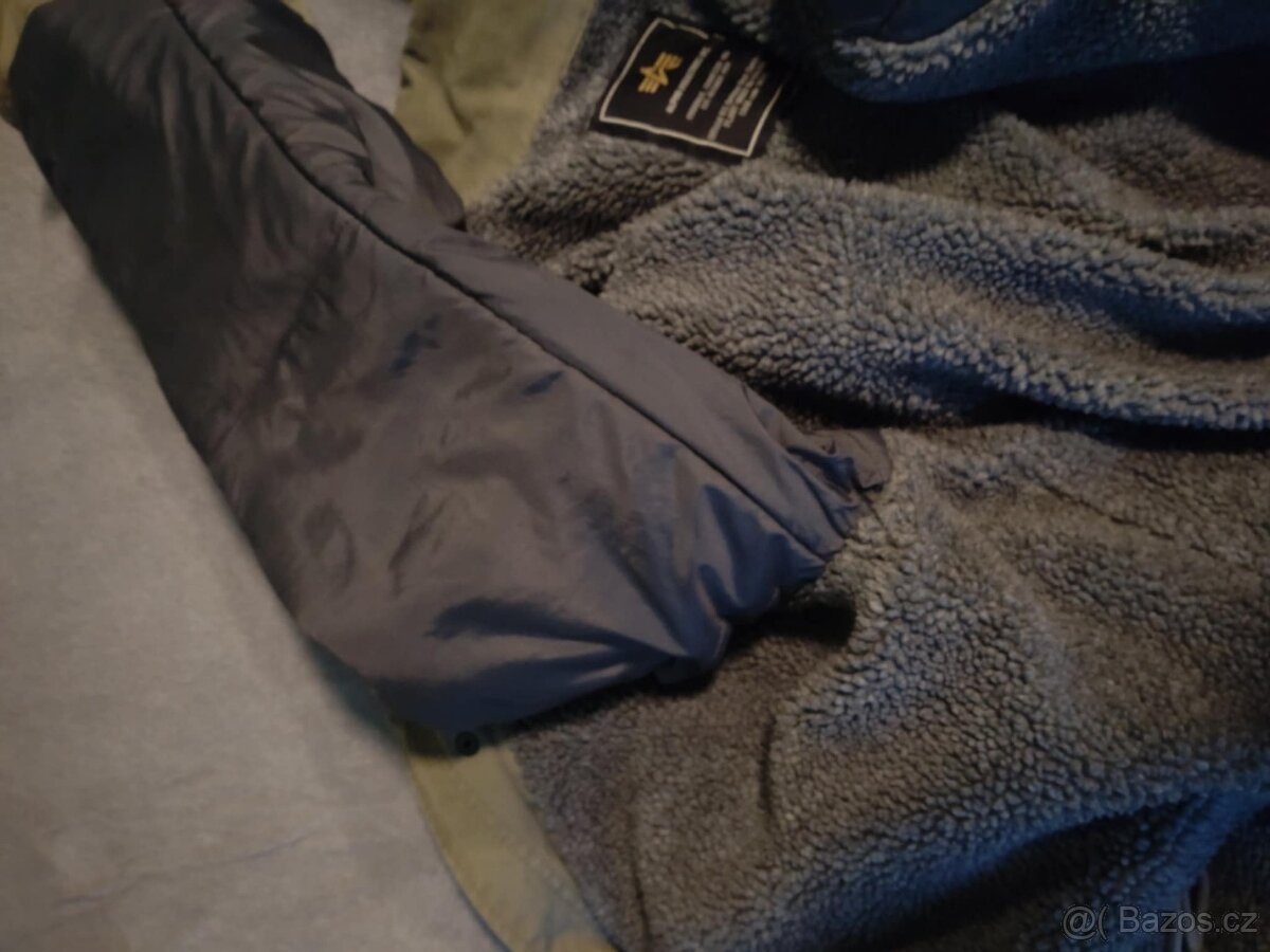 BUNDA PARKA M65 ALPHA INDUSTRIES OLIVE LIMITED L - 15