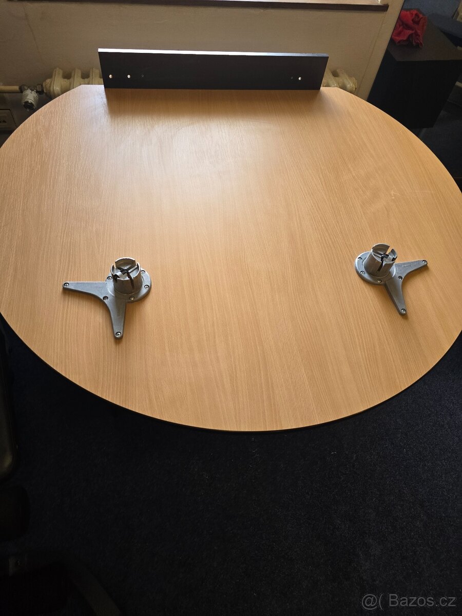 Kancelářský nábytek - 15