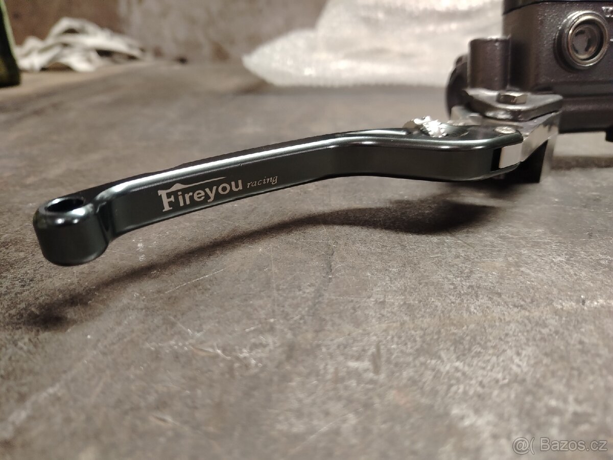 Pumpy/páky brzda, spojka - 15