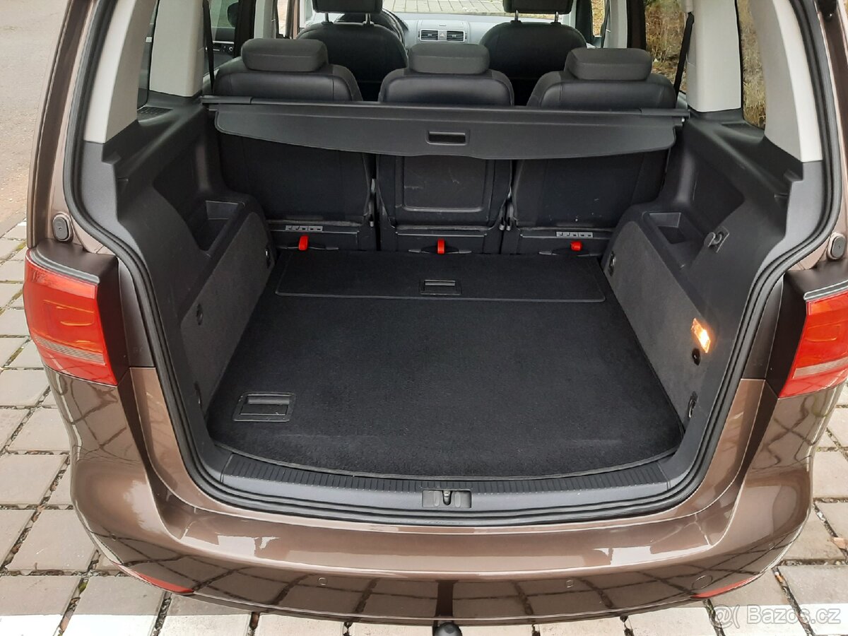 Volkswagen Touran 1.4TSI 103kW, 2013, 124300km - 15