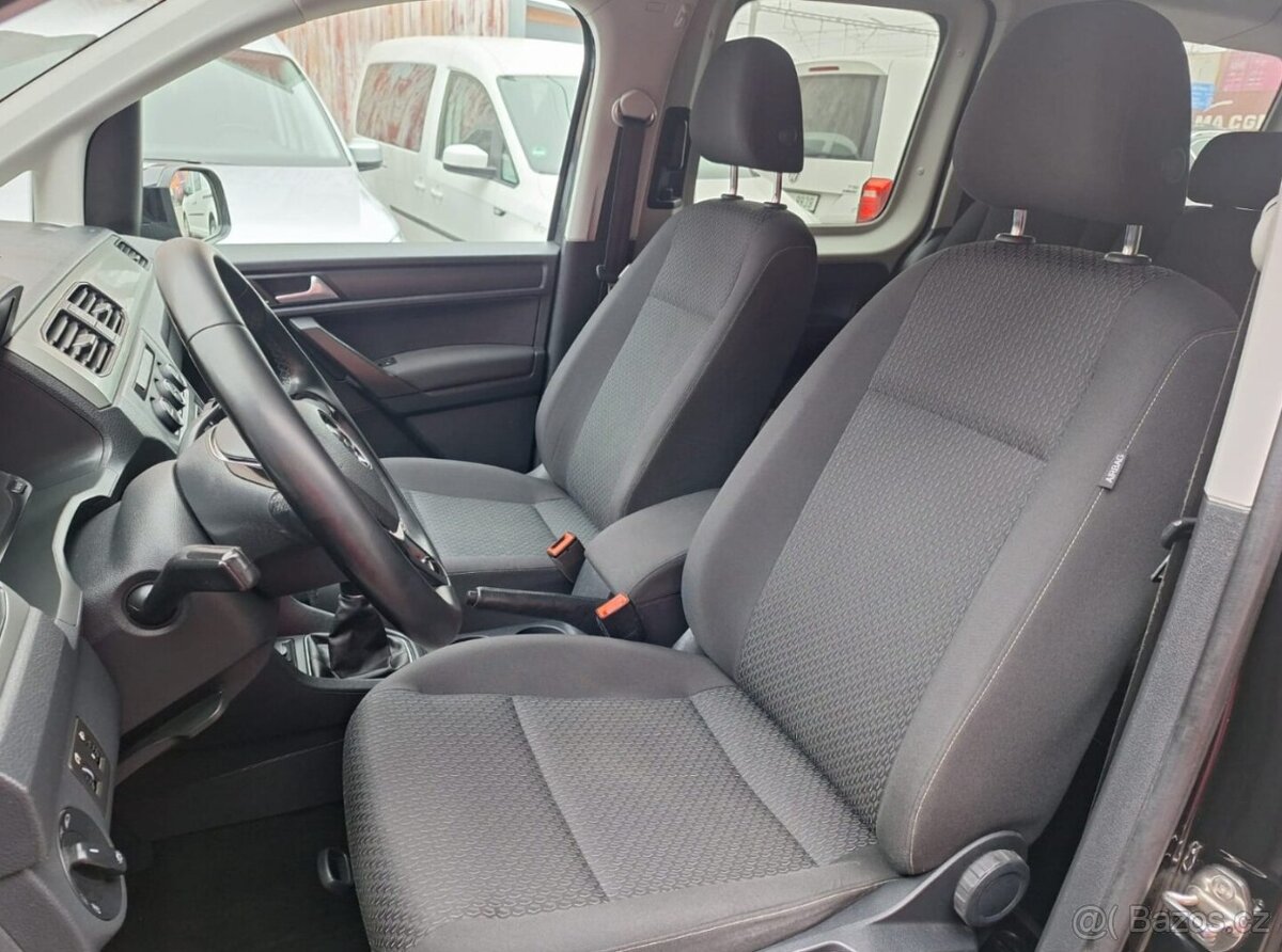 VOLKSWAGEN CADDY MAXI 1,4i 7míst záruka km - 15
