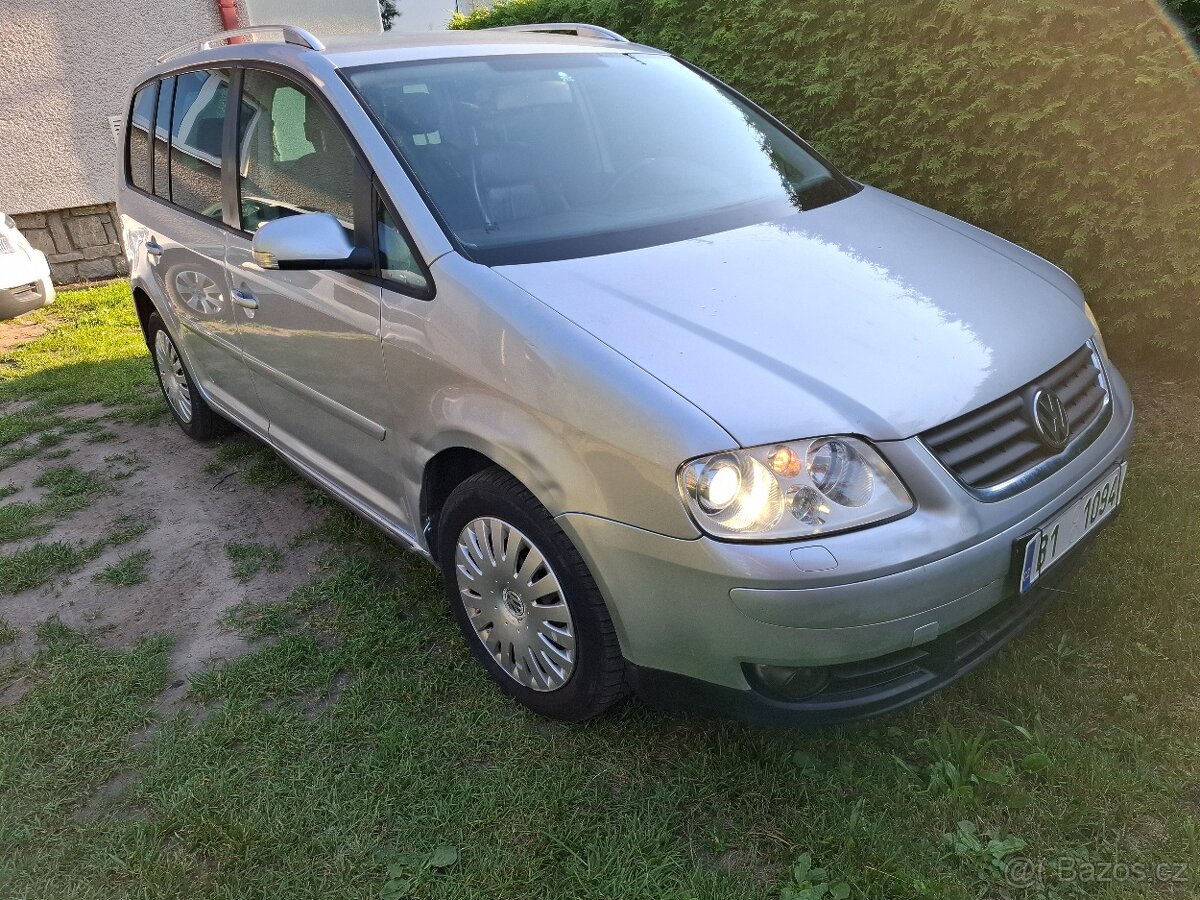 VW Touran 2.0 TDI 103kw Klima Model 2006 - 15